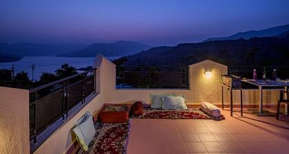 CosmicStays Countryside Panorama Bungalow at Lavasa