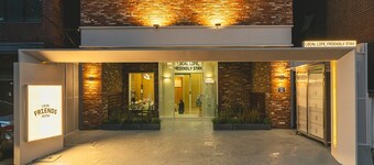 Sinchon Localfriends Hotel