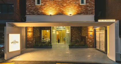 Sinchon Localfriends Hotel