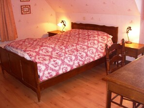 3 bedrooms, WiFi