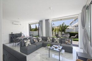 Smart-TV, Musikbibliothek, Videothek