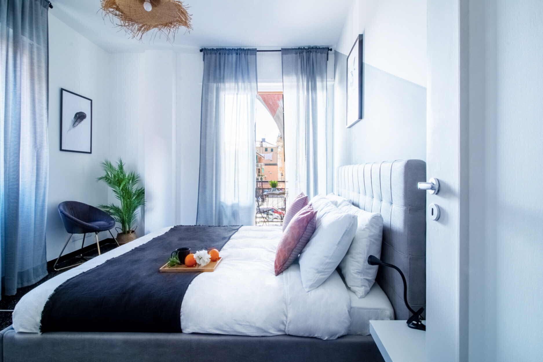 1 bedroom, bed sheets, wheelchair access