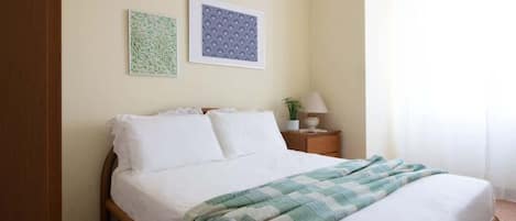 2 Schlafzimmer, Bügeleisen/Bügelbrett, Internetzugang, Bettwäsche