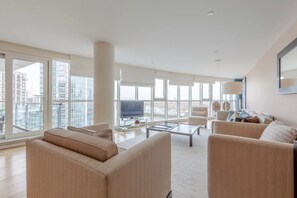 Eenvoudig appartement, Meerdere bedden | Interieur