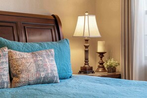 2 bedrooms, individually decorated, individually furnished, free WiFi