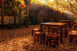 Interior - Qiudieyuan Inn (Tengchong)