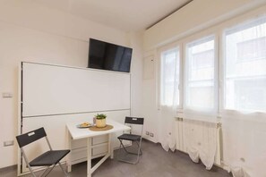 Dining - Appartamento-CASA AL MARE-Affitti Brevi Italia (Rapallo)