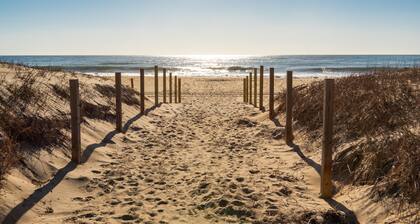 NEW LISTING! Ocean block! Includes Linens! Beach and Bay Views!