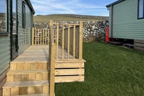 Terrace/patio - Immaculate 2-bed Static Caravan at Monrieth (Newton Stewart)