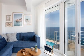 Living area - Tersanas Seaside Villa (Chorafakia)