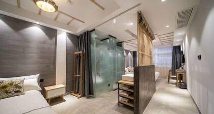 Zhenshuiju Hotel (Wuzhen West Scenic Area Branch)