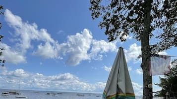 Villa, 4 Bedrooms | Property grounds