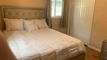 2 bedrooms, free WiFi, bed sheets