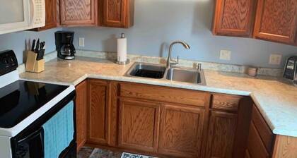 Beautiful Fully Furnished 2 Bedroom House & Garage