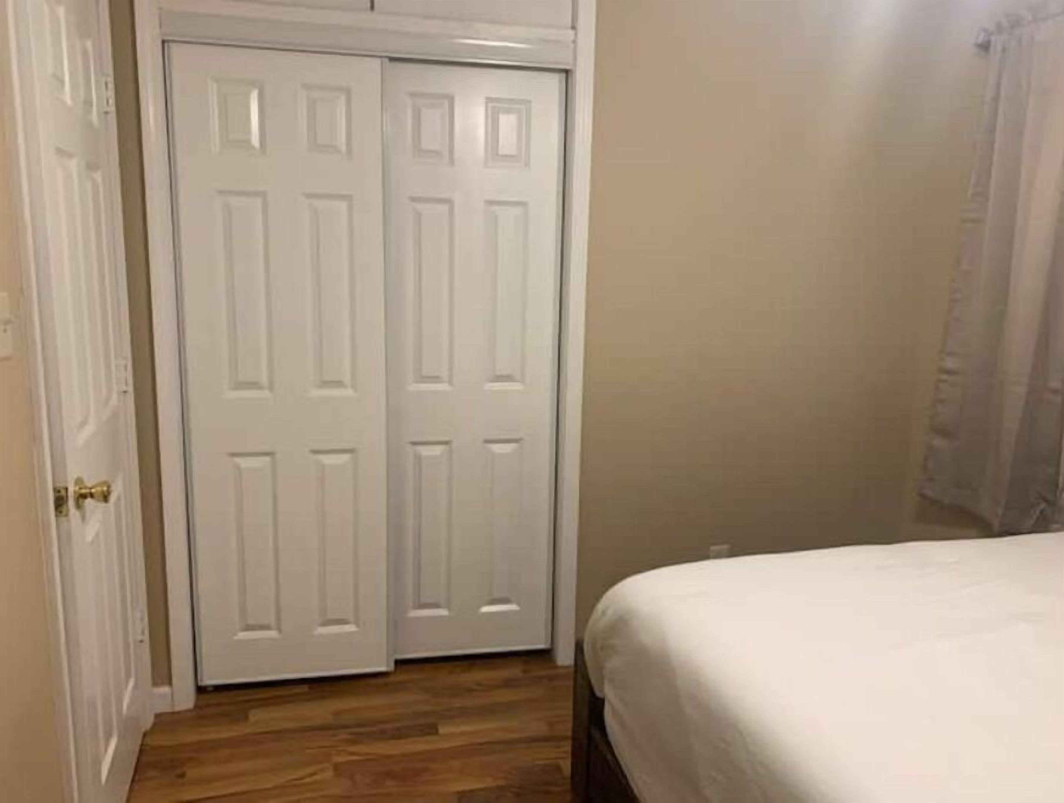 2 dormitorios, wifi gratis, ropa de cama