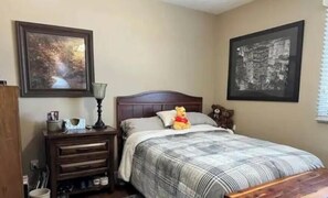 1 bedroom, free WiFi, bed sheets