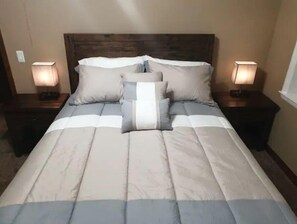 1 bedroom, free WiFi, bed sheets