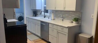 Beautiful Furnished 2 Bedroom House with Garage