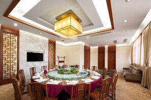 Restaurant - Taohuashan Ecological Garden Hotel (Shishou)
