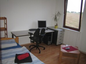 Individually decorated, individually furnished - Private Residences -room agency- (Hannover)