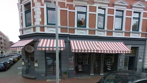 Front of property - Private Residences -room agency- (Hannover)