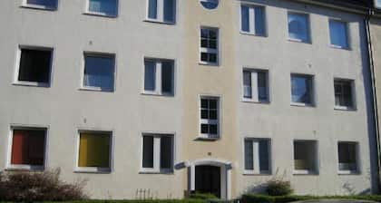 Private Residences -room agency-