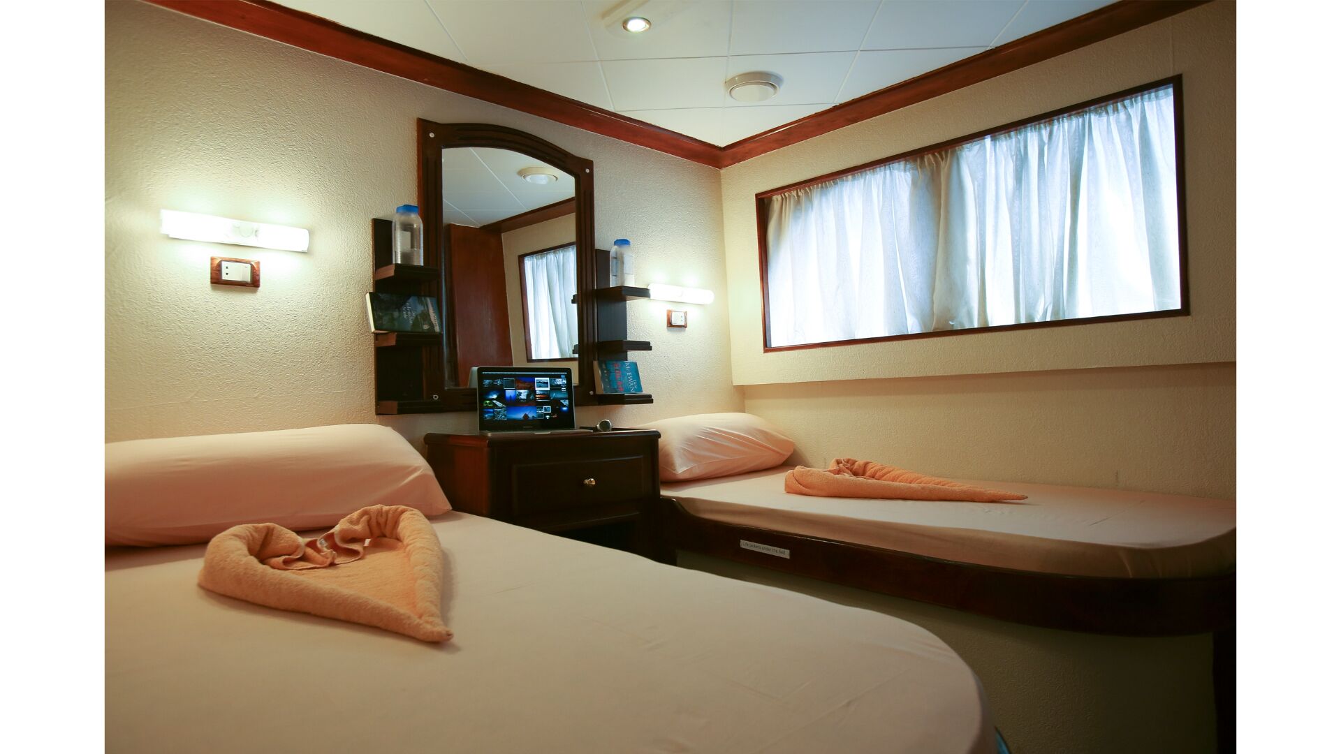 9 habitaciones y ropa de cama 