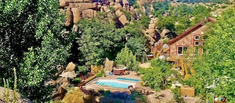 Heaven on Earth Retreat's Spectacular Suite in Prescott's Gorgeous Granite Dells