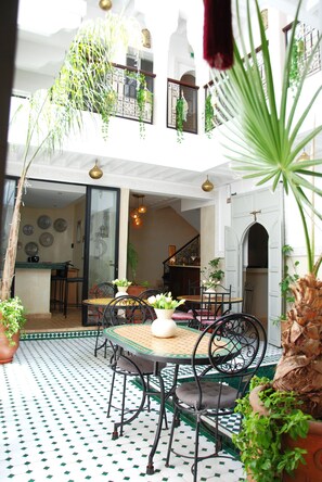 Restaurant - RIAD MAGNOLIA (Marrakech)