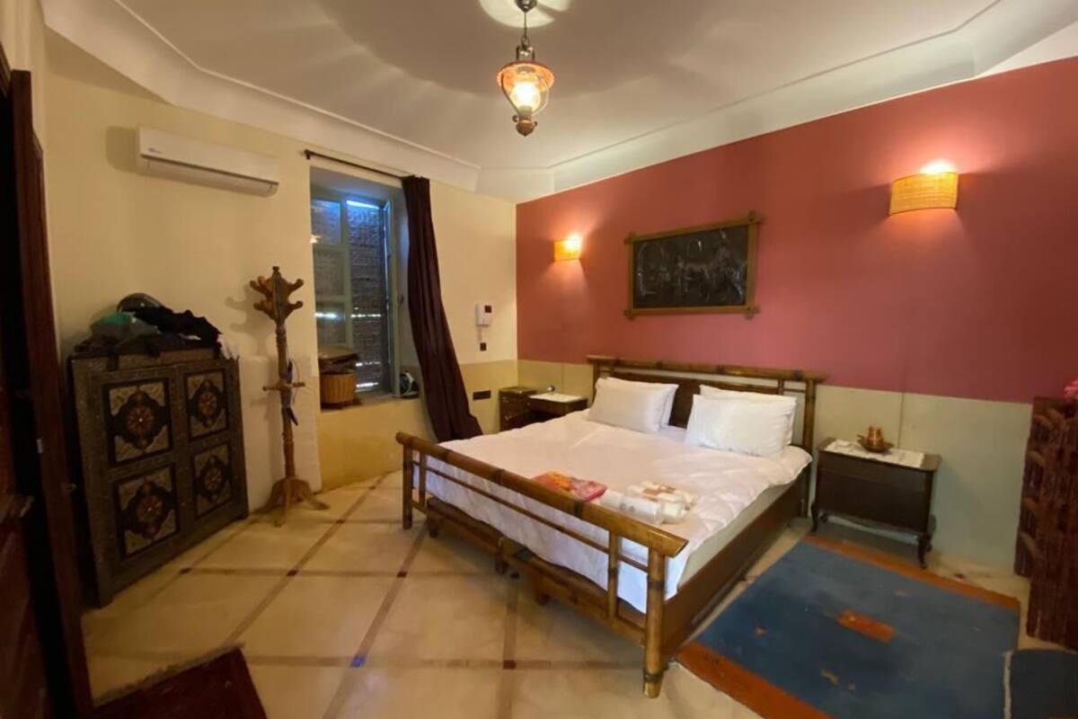 family house | egyptian cotton sheets, premium bedding, free minibar