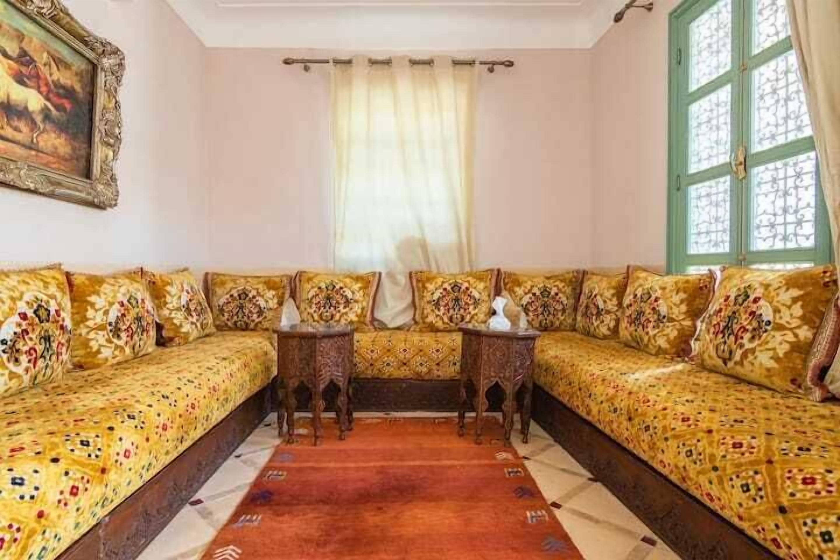 family house | egyptian cotton sheets, premium bedding, free minibar