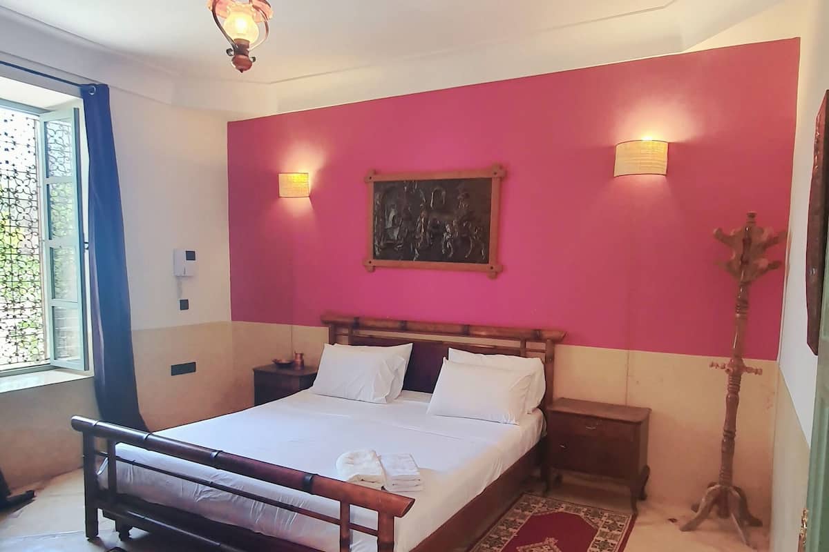 family house | egyptian cotton sheets, premium bedding, free minibar