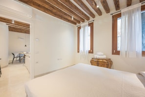 Appartamento Comfort | 1 camera, insonorizzazione, Wi-Fi gratuito