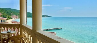 MENADA *ATRIUM * Apatments with Sea View