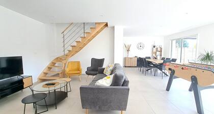 Family home Azay-le-Rideau 8 p garden/parking