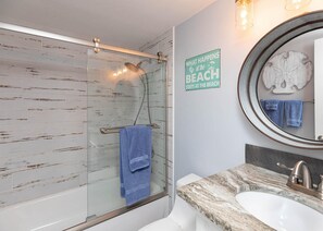 Apartment, 3 Schlafzimmer | Badezimmer