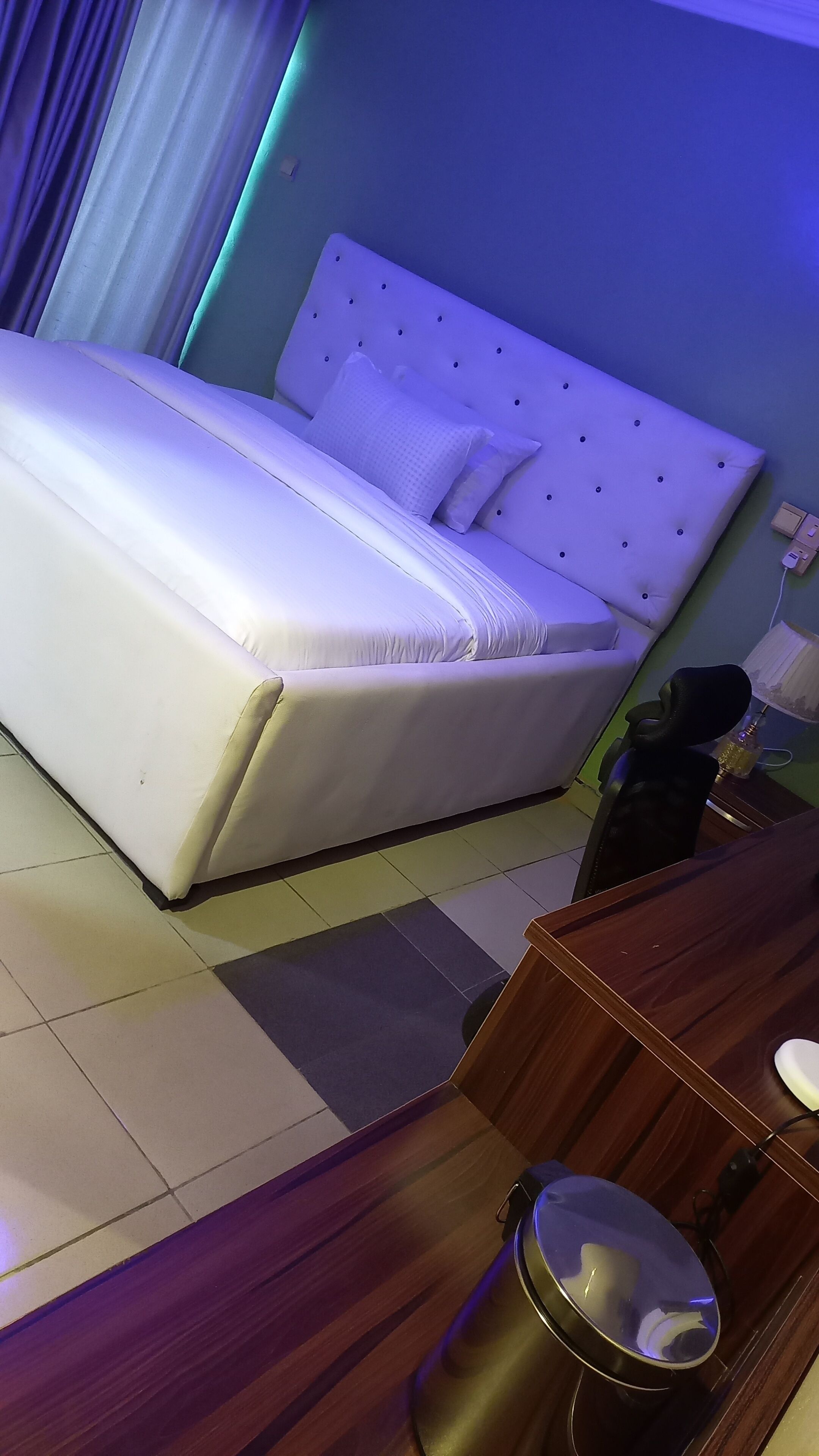 premium room, 1 bedroom, non smoking, refrigerator | premium bedding, minibar, in-room safe, individually decorated