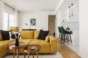 Smart TV, Netflix, servicios de streaming, oficina