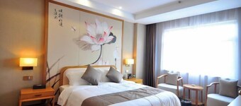 Weishan Lake Hotel