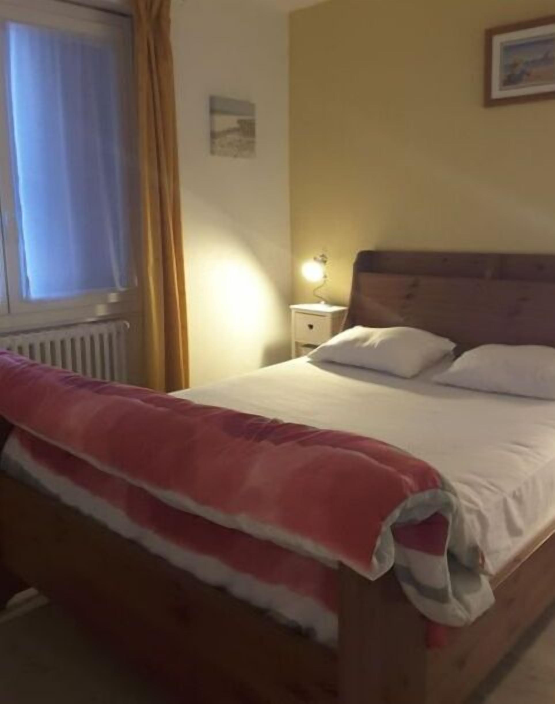 3 chambres, Wi-Fi, literie fournie