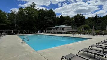 Maison, 4 chambres | Piscine