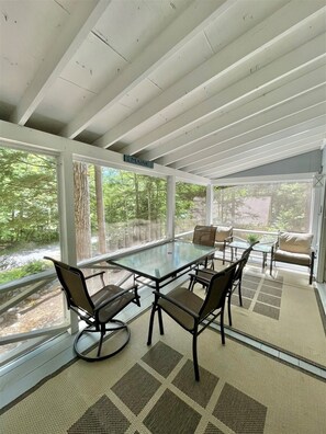 Villa, 4 Bedrooms | Property grounds