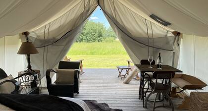 Heritage Ranch 'Jefferson' Glamping Tent (9)