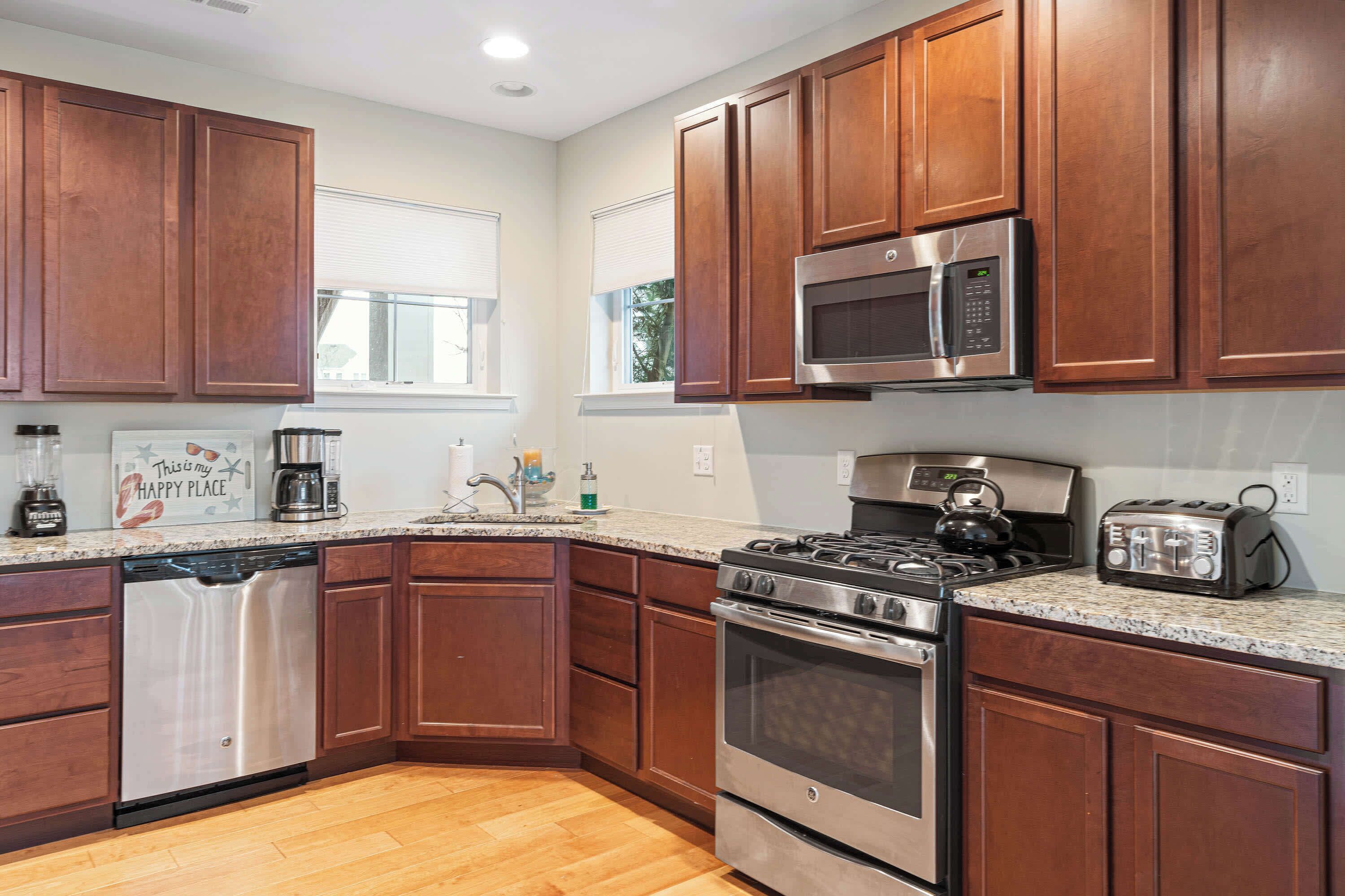 Condo, Multiple Beds, Kitchen, Garden View (Grande Getaway) | Private kitchen | Coffee/tea maker