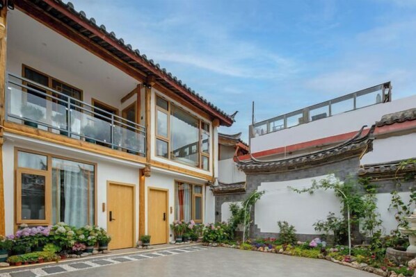 Exterior - Nakeli Fuyuan (Main Street Store on Wuyi Street, Lijiang (Lijiang)