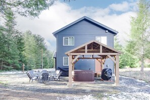 Cabin (Butter Peak Retreat) | Exterior - Butter Peak Retreat (Packwood)