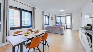 Family Apartment, 3 Bedrooms, 2 Bathrooms (Boutique Family Suite) | Dining - Boutique Family Suite (Lugano)