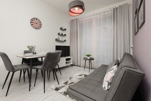 Living room - Apartment With Bath Kolejowa by Renters (Warsaw)