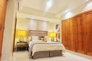 1 Schlafzimmer, Schreibtisch, Bügeleisen/Bügelbrett, kostenloses WLAN