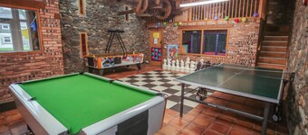 MYMBYR - a cottage that sleeps 7 guests in 3 bedrooms